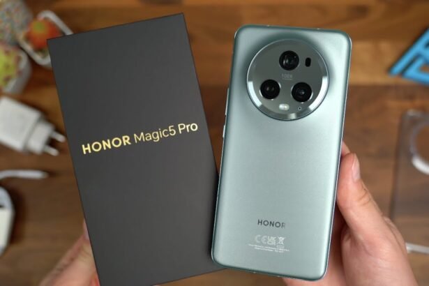 Honor Magic 6 Pro के धांसू लुक ने दिया Iphone को टक्कर, कीमत में चल रहा है महा मुकाबला